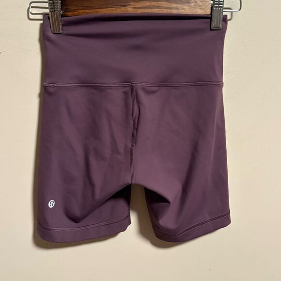 Lululemon Wunder Train High-Rise Short 6”  Vintage Plum Grape Thistle- Size 2 - Picture 1 of 6